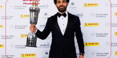 محمد صلاح يحقق رقمًا قياسيًا بفوزه بجائزة أفضل لاعب في الدوري الإنجليزي