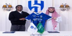 عبدالكريم دارسي ينضم لتدريبات الهلال بعد انتهاء عقده مع الأهلي